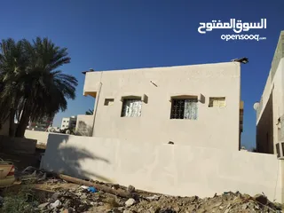  13 بيت عربي مؤلف من 8 غرق 2 صاله 4 حمام للايجار في عجمان سكن عائلي