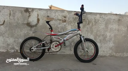  1 بسكليت امريكي جبلي جنط 20 مافي ولا غلطه