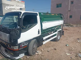  6 تنك ماء 4 م للبيع