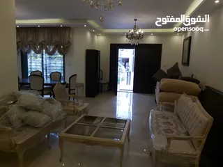  3 شقة ارضية مميزة للبيع 4 نوم في عبدون