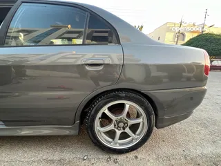  17 متسوبيشي لانسر موديل 1999 بحاله الوكاله