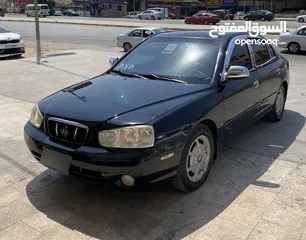  8 هيونداي افانتي xD لون اسود مميز ميتالك  موديل 2000