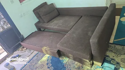  5 كورنار مديل امريكي وقابل تتخزين و ممكن يقلب سرير او مقعد مستعمل يحتاج الى صيانه