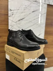  3 حذاء Clarks الجلد الطبيعي، هتجمع بين الشياكة وجودة التفاصيل في تصميم يليق بمكانتك.صناعه فيتنامي