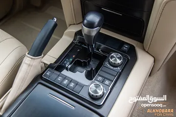  21 Toyota Land Cruiser 2021 Gx-r Grand Touring   السيارة وارد الشركة و قطعت مسافة 51,000 كم فقط