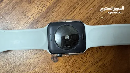  7 ابل واتش se 2 , 44mm للبيع ب سعر مميز