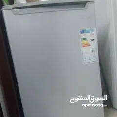  3 فريزر مكتبة كبيرة اربع جوارير لون سلڤر