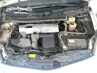  5 تويوتا بريوس بيرسونا مميزة 2013 للبيع كاش فقط