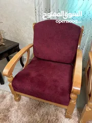  2 طقم جلوس شبه جديد