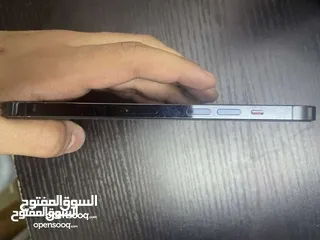  4 ايفون 12 برو ماكس 256 جيجا بحالة الجديد وقوة البطارية  (81) للبدل ع 12 ‏او 12 Pro ‏مقابل فرجية