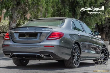  3 Mercedes E200 Amg kit 2017 Gasoline