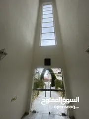  25 ‎شقة مميزة للبيع في منطقة ام السماق مساحة 213 متر