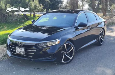  1 HONDA Accord Hybrid SPORT 2022