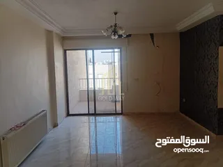 4 شقة مميزة للبيع في موقع مميز في الدوار السابع طابق ثالث 131م بتشطيبات راقيه / ref 9546