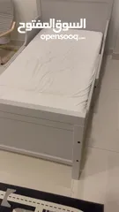  3 Baby bed with mattress and mattress cover