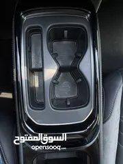  12 ‏VOLKSWAGEN ID4 PRO 2023 مستعمل