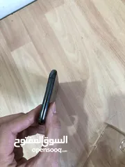  4 Iphone 11pro max256GB  وكاله مش  مغير فيه إشي