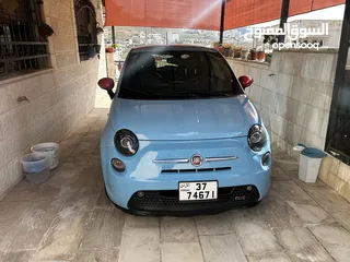  1 Fiat 500e sport