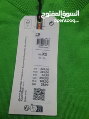  2 بلوزه بأكمام طويله ذات خامه جدا مميزه و ناعمه