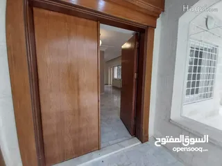  13 شقة للايجار في دير غبار  ( Property 33784 ) سنوي فقط