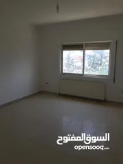  3 شقة طابقية للبيع