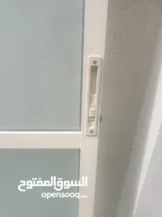  2 باب زجاجي مجانا