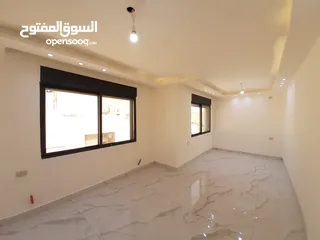  26 شقة مساحة 185متر مع روف (دوبليكس) وتراس باطلاله مميزة في شفا بدران للبيع من المالك