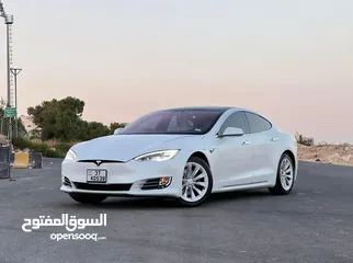  1 Tesla Model S Long Range Plus 2020 White interior