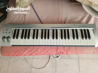  1 موجود كيتار بحالة الوكالة