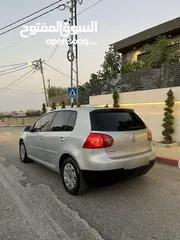  7 جولف mk5 بحالة وضع الوكاله 68 الف كيلومتر