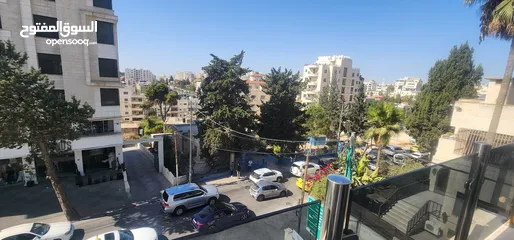  4 شقة وسط البلد للبيع