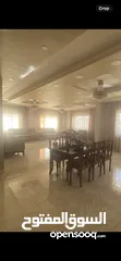  11 بيت فاخر مستقل للتأجير