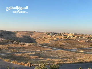  4 ارض للبيع 915 م سكن أ شارع المطار _ ناعور _ حسبان _ طريق الجامعة الالمانية من المالك مباشرة