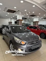  1 هونداي اكسنت 2015 محرك 1400. بنزين فحص ممتاز