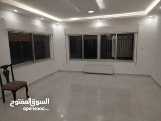  1 شقة فارغة للإيجار في عبدون - REF: 14542