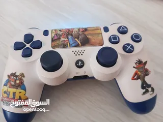  1 ايد ابلاستيشن 4مستعمل بحاله جيده جدا جدا اقرأ الوصف مهم