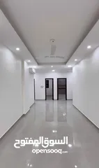  2 شقة للبيع / (نموذج الغرفة و صالة ) بوشر منطقة جامع محمد الامين / شارع المها