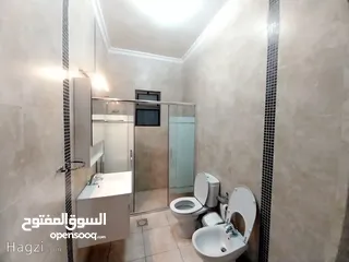  8 شقة مفروشة للإيجار 220م2 ( Property 18531 ) سنوي فقط