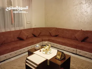  4 مجلس تفصيل 14 مقعد خشب سويد بحال الوكاله مستخدم فتره بسيطه مع كامل ملحقاته من طاولات وبرادي مع بفه