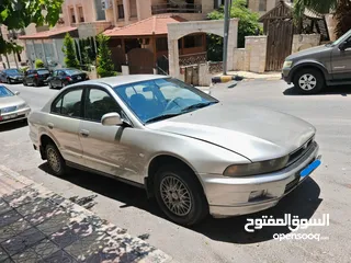  1 سيارة ميتسوبيشي جالنت للبيع