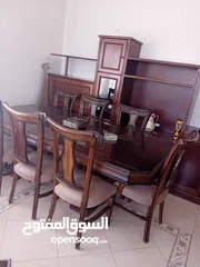  1 غرفة سفره مستعمله 8كراسي لون بني للبيع