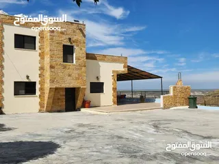  5 شاليه غرفتين نوم افخم اطلالة على سد الوحدة (20 دقيقة شمال اربد)