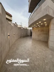 3 شقة أرضية للبيع في طبربور مساحة155م2