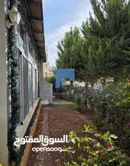  3 شقة أرضية مميزة للبيع في الصويفية  - خلف أماسي 200م مع حديقة وترسات 200م