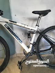  10 بسكليت من نوع Bianchi caal 8400