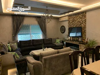  15 شقة طابق ارضي للبيع بطبربور 212 متر