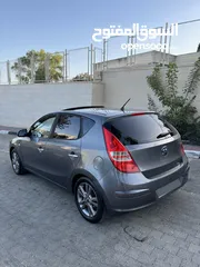  4 Hyundai i30 2008