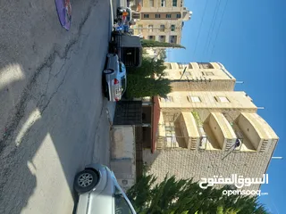  29 شقة أرضية سوبر ديلوكس مع ترس وكراج خاص منطقة جميله وقريبة من الأسواق والخدمات 3 مداخل