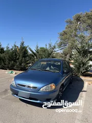  1 كيا ريو 2001 بحاله جيده للبيع