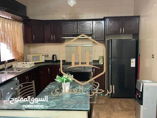  5 شقة / للايجار / مفروش / ارضية / الجاردنز
